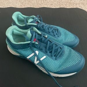 Women’s size 10 new balance shoes